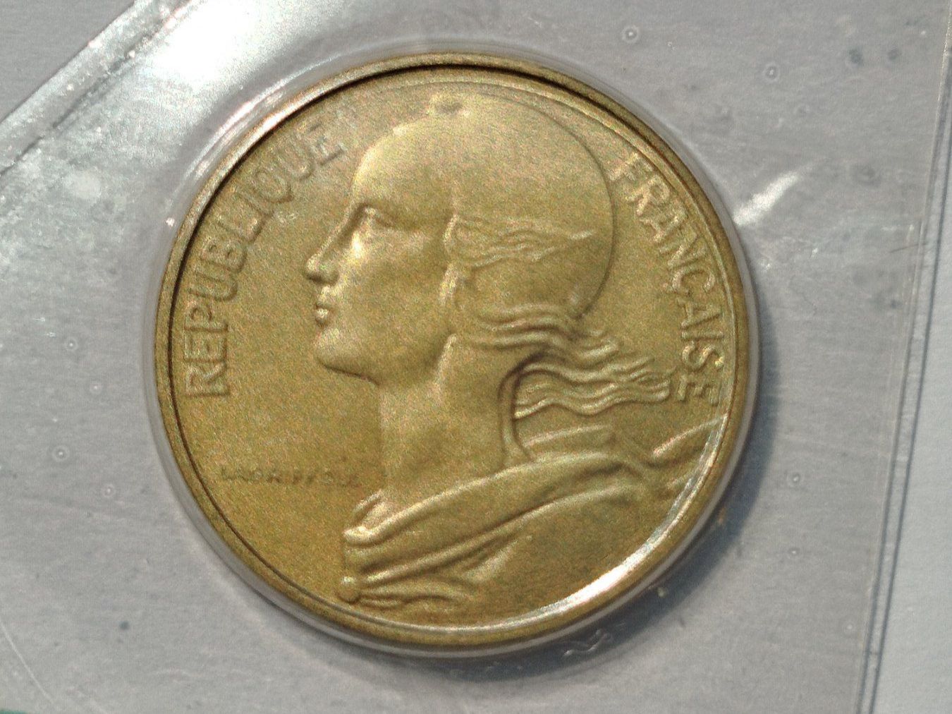Toutes les monnaies: 10 CENTIMES  1974 – Neuf avec emballage d'origine à Wettingen par Colorup 1