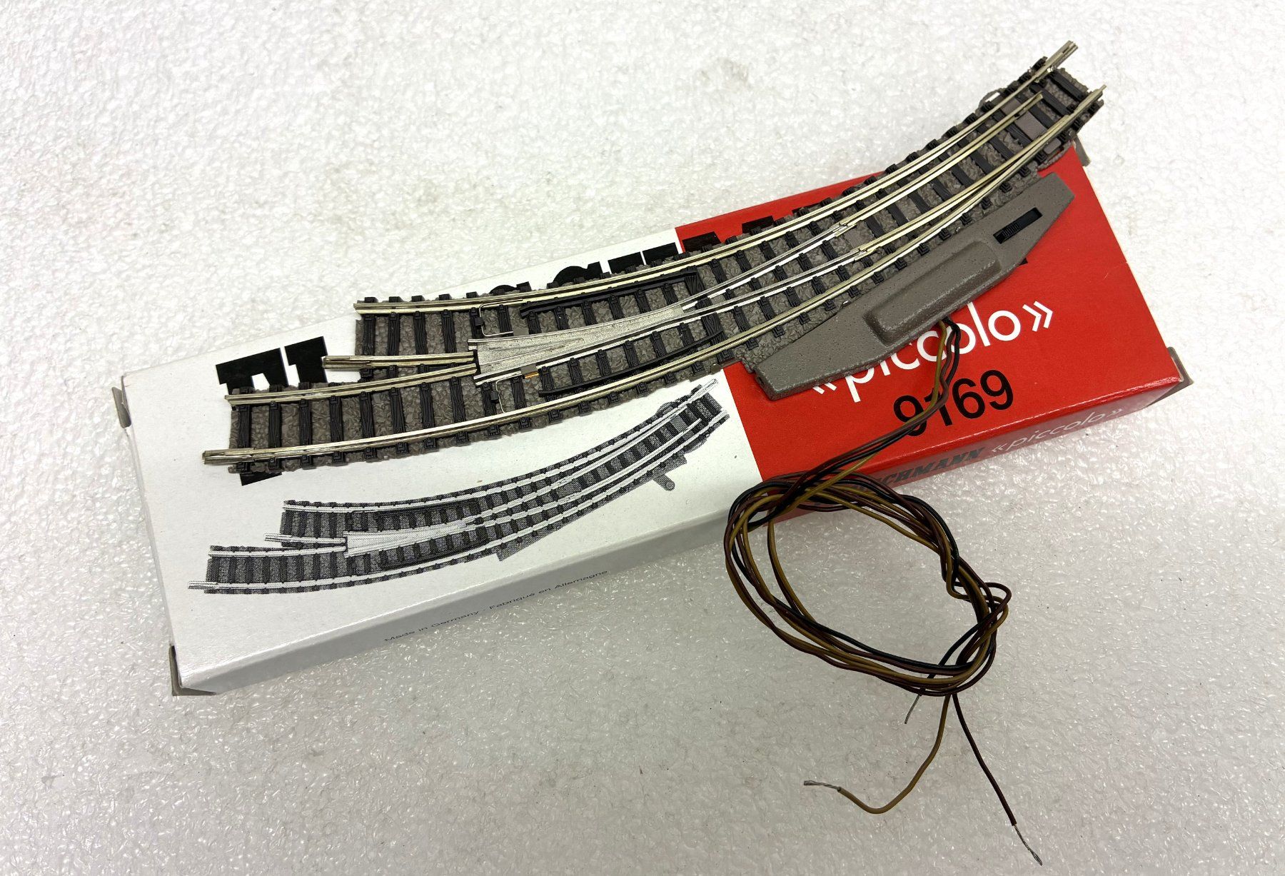Fleischmann Modelleisenbahnen: Fleischmann 9169 N: elektrische Bogenweiche rechts - geprüft – Gebraucht aus Thun von retoolinoo