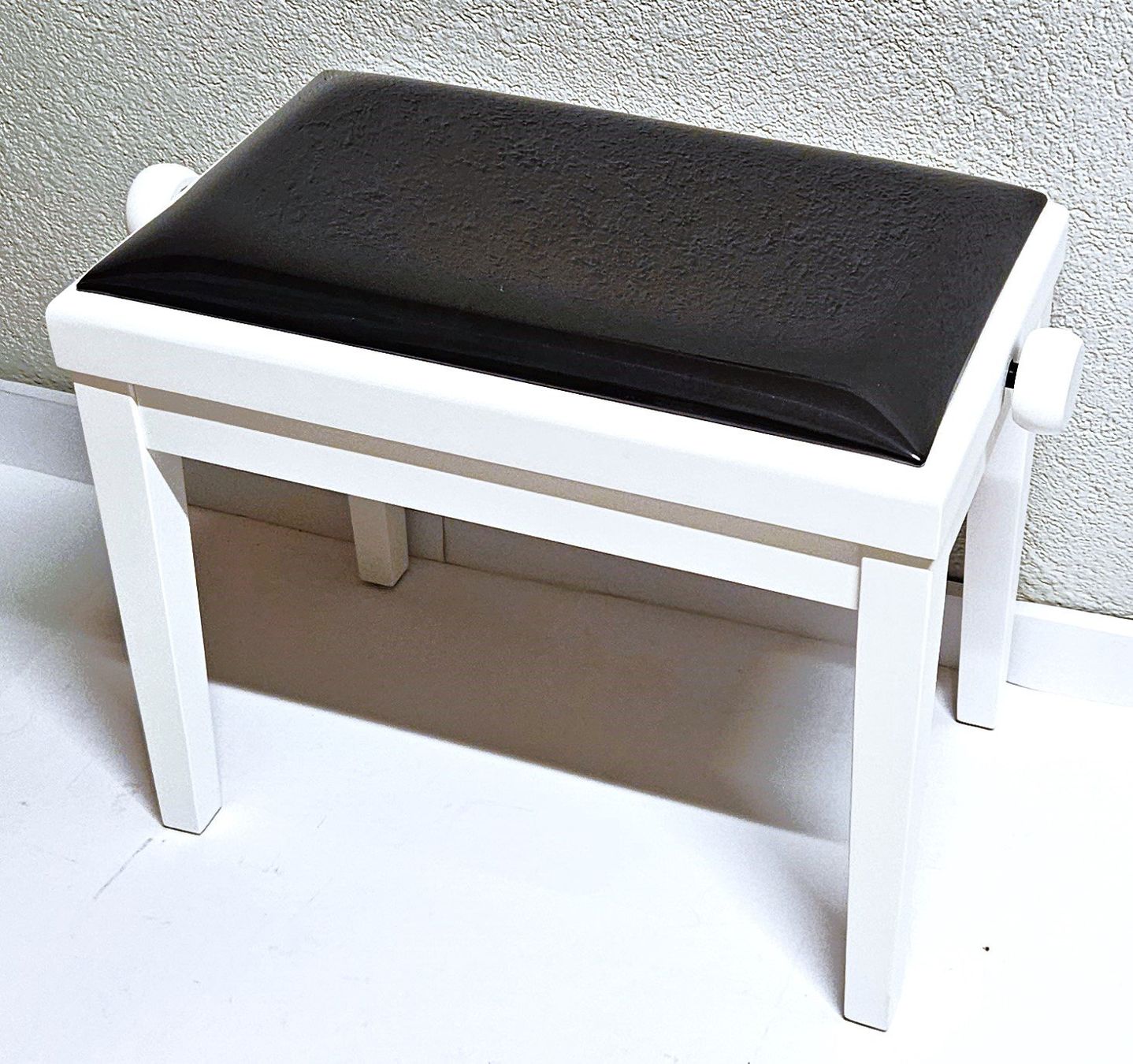 Strumenti musicali: Pianobank (Klavierbank  SMT – Nuovo (secondo la descrizione) da Wöschnau venduto da Musikhaus-Luethy5012