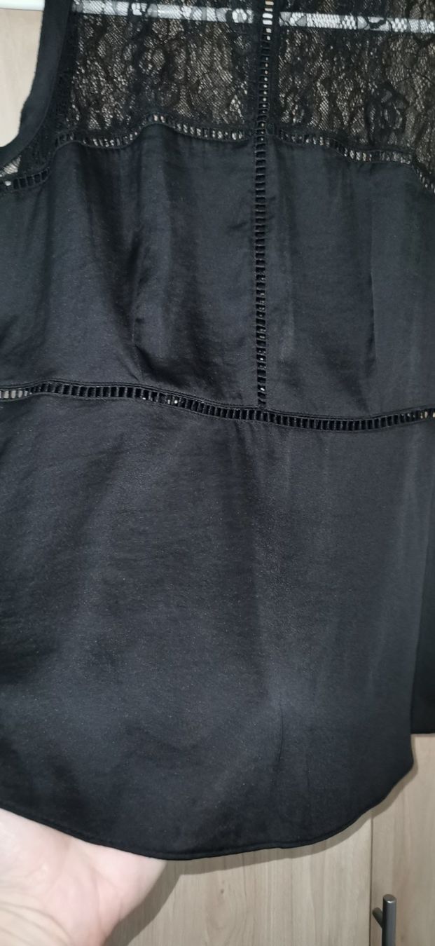 Zara Chemisiers: Festliche Bluse Gr M – D'occasion à Winterthur par Katyakaterina 2