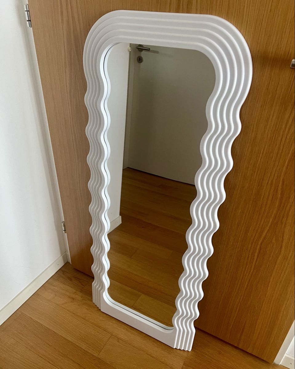Specchi: Miroir wavy design / 110x45cm – Usato da Lausanne venduto da HomeDepose