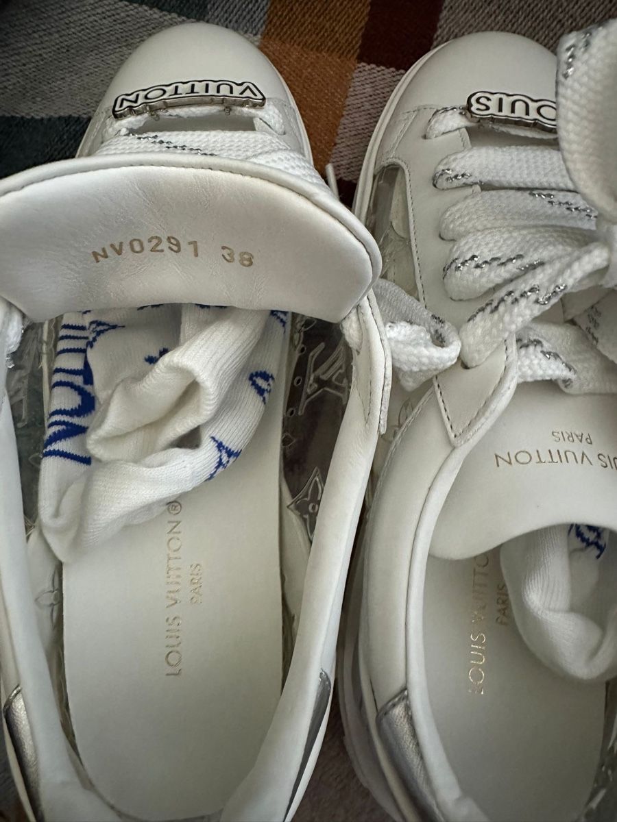 Louis Vuitton Chaussures femmes: Louis Vuitton Sneakers Gr. 38 – Neuf (Voir description) à Binningen par Yuliya15 4