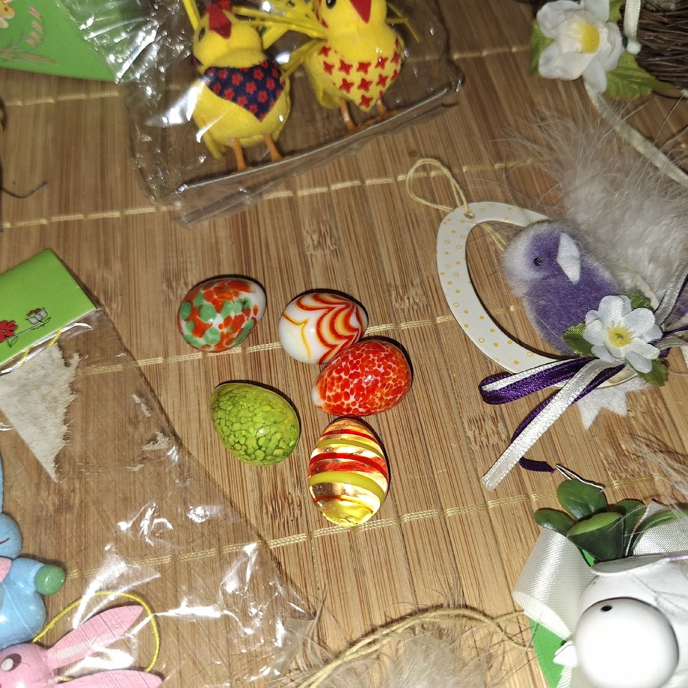 Tutte le decorazioni: Versand möglich.  Diverse Osterdeko, u.a. Eier aus Glas – Usato da Winterthur venduto da Goldpipau 5
