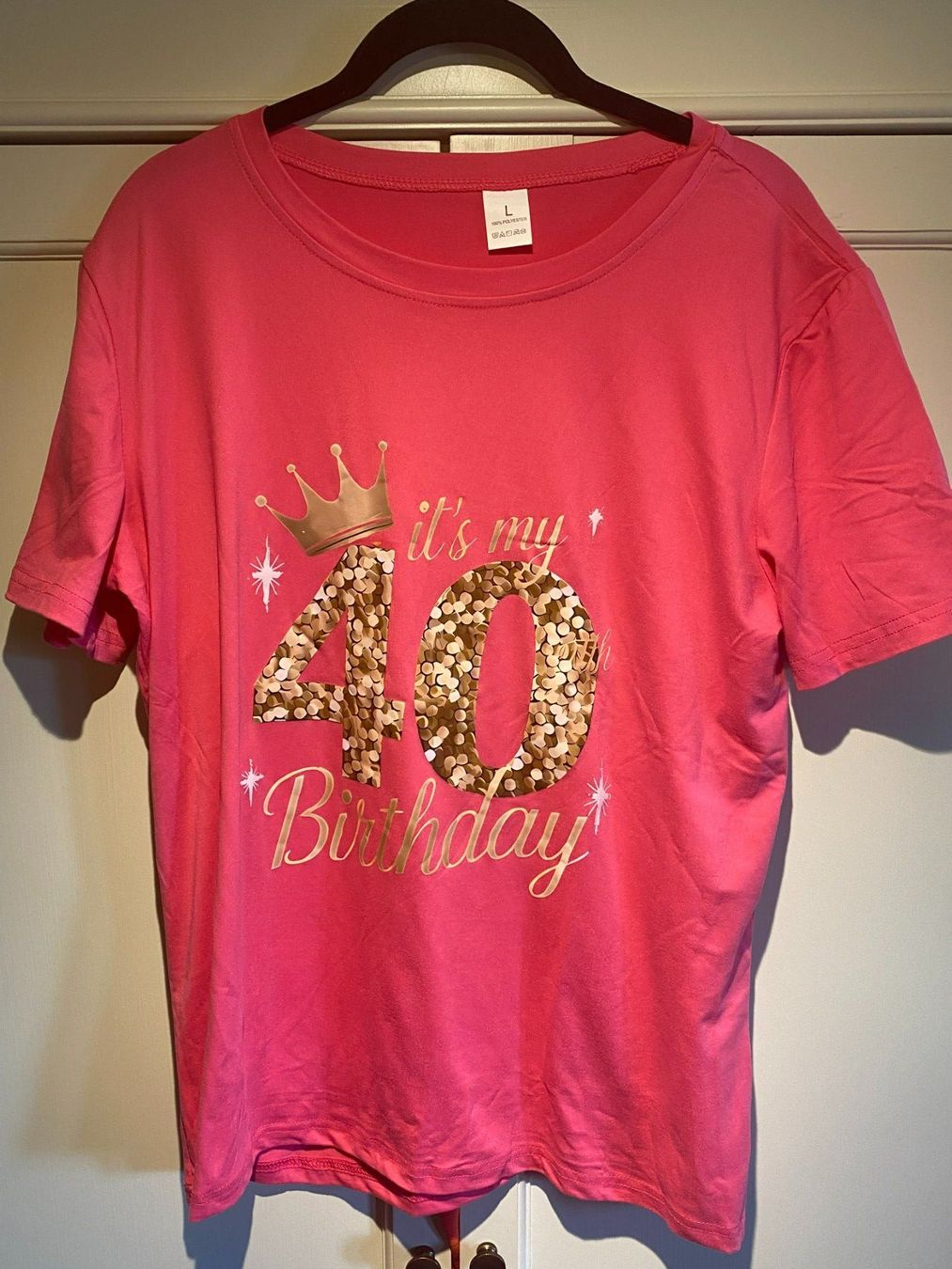 T-Shirts: SHIRT BIRTHDAY DAMEN-PINK – Neu und originalverpackt aus Meienried von ManuelaBoutique 1