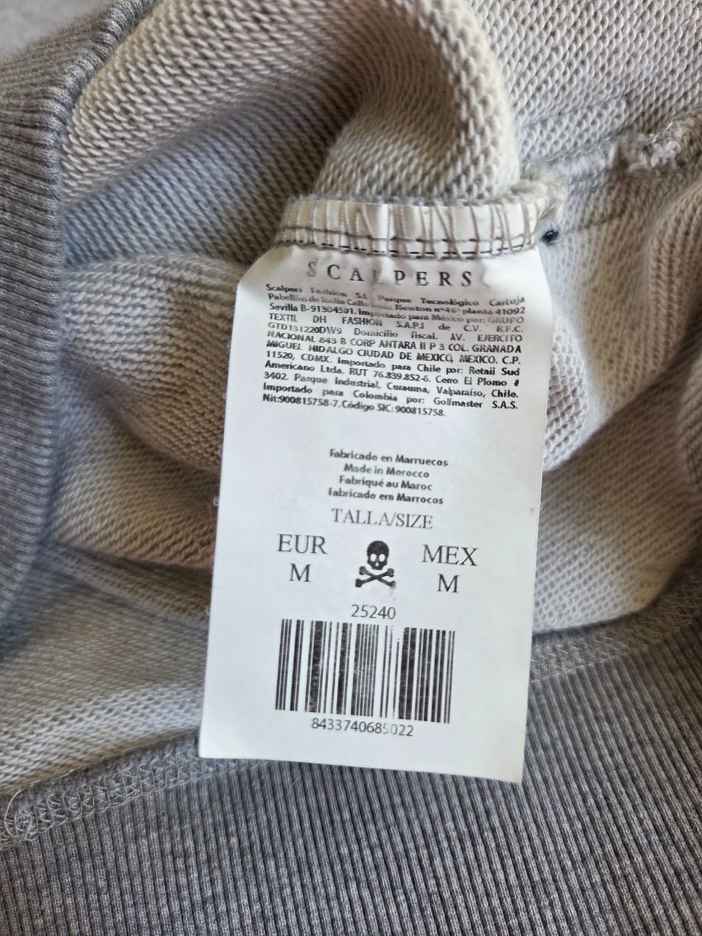 Pullover & Sweatshirts: Scalpers Skull Sweater - S – Gebraucht aus Bern von -Aniko- 6