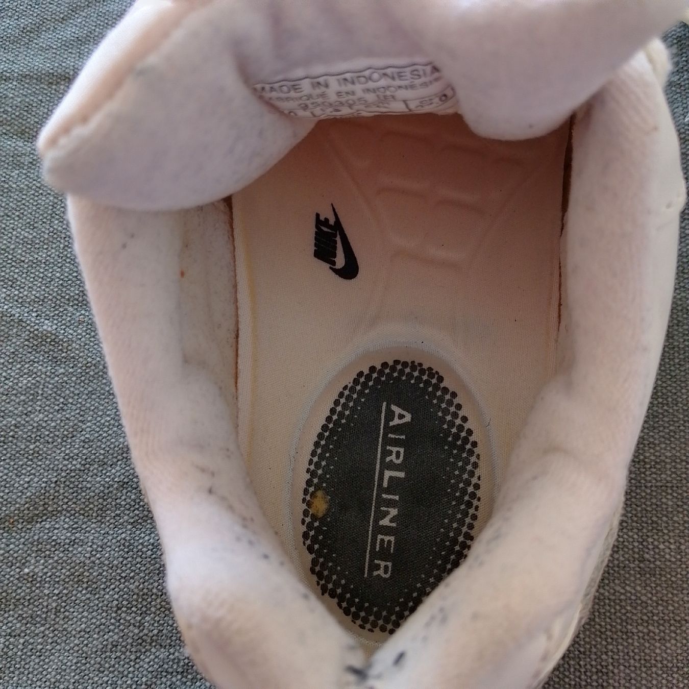 Nike Scarpe da uomo: Weisse Nike Schuhe – Usato da Uznach venduto da EMaria83 8
