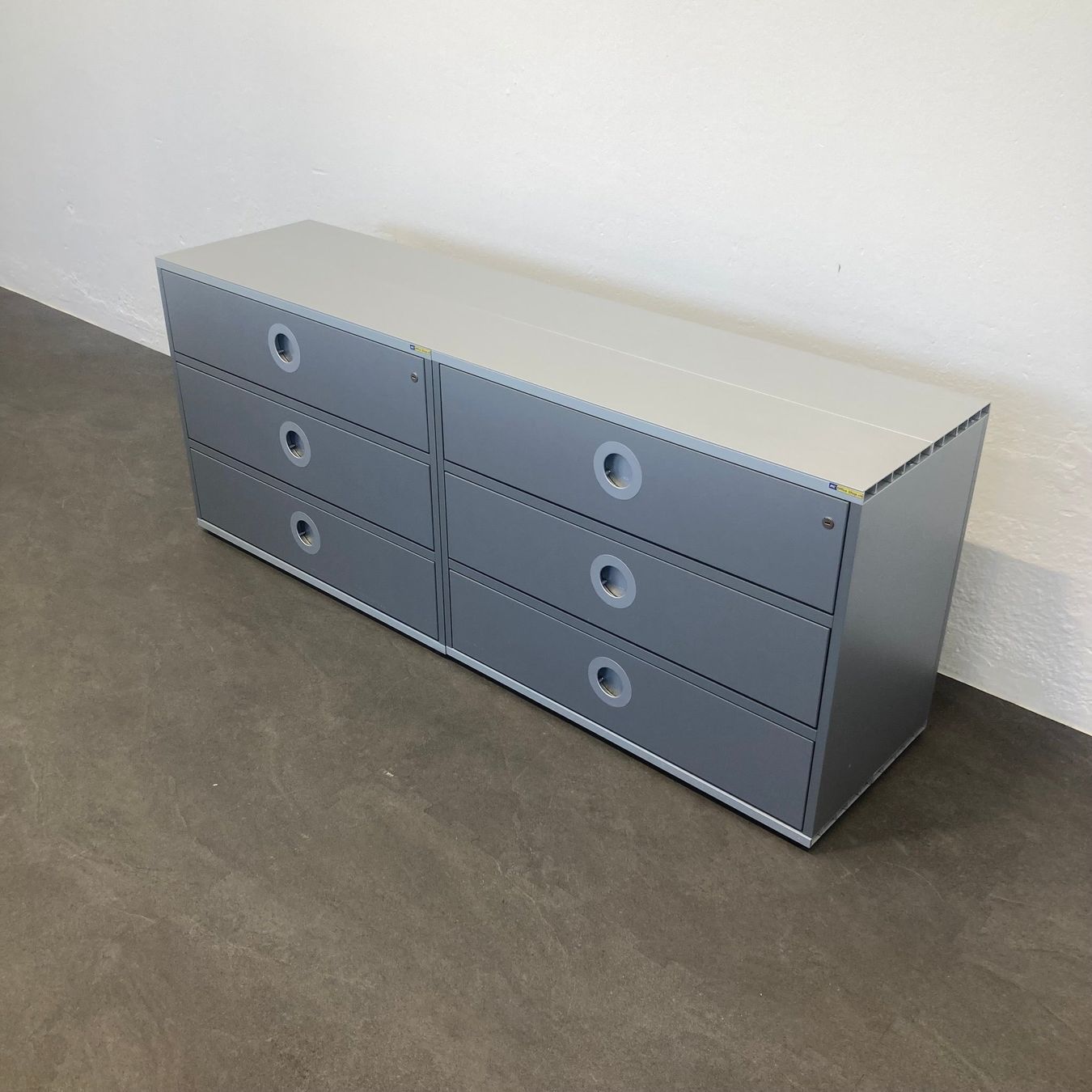 Cassettiere: Denz D3 Schubladen-Sideboard Anthrazit - 1600mm - ohne – Usato da Schönenwerd venduto da mcofficeshop 4