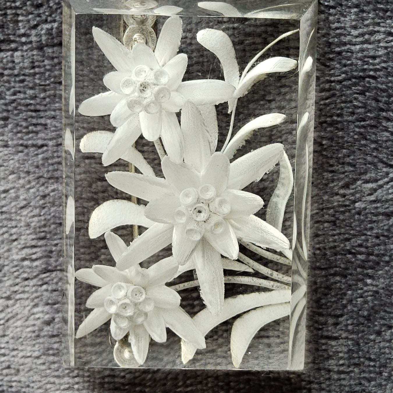 Broschen & Nadeln: Alte 1940er Jahre Brosche Edelweiss – Gebraucht aus Zürich von gutsan 4