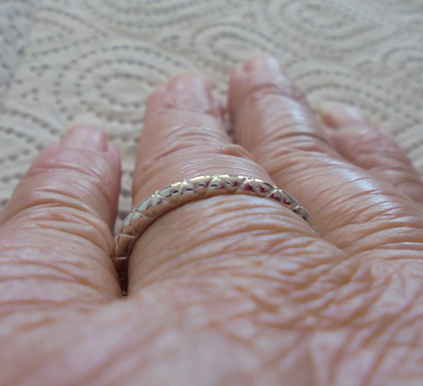 Anelli: Echtschmuck: 925er Sterling-Silber-Ring mit Muster – Nuovo (secondo la descrizione) da Zuchwil venduto da maumauchi 5