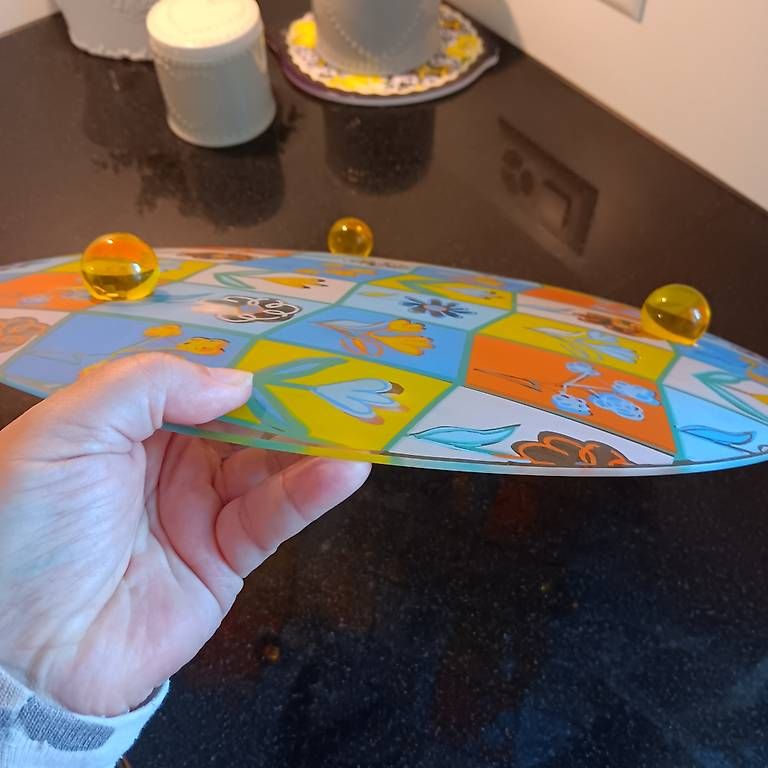 Schalen: Schöne Glasschale mit Füssen – Gebraucht aus Staufen von mar_wf6r 1