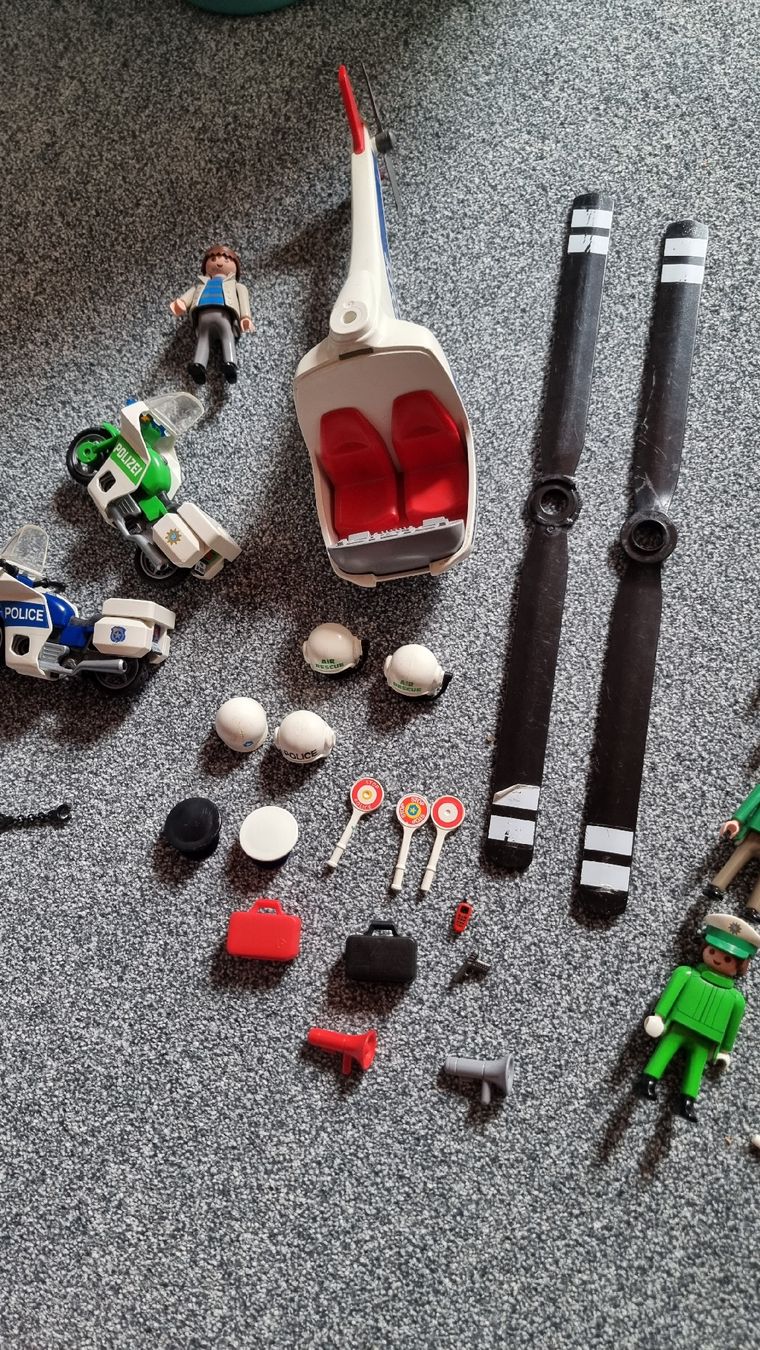Playmobil Spielzeuge: Playmobil police – Gebraucht aus Les Breuleux von Mily1991 5