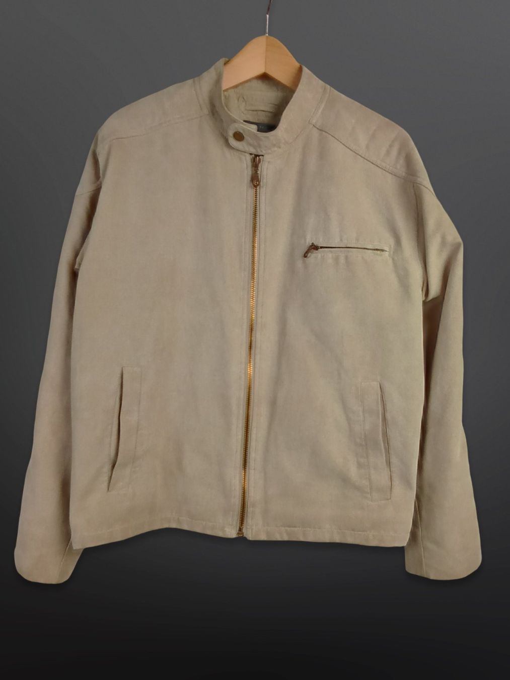 Jacken: TCM Herren Jacke Gr. L Wildlederoptik beige – Gebraucht aus Suhr von Restwert_Suhr