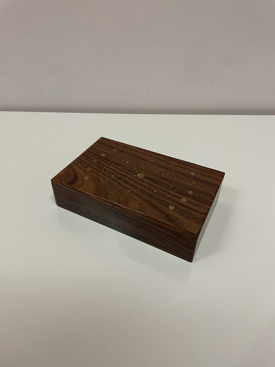 Dosen: Palisander Box mit Messing Einlegearbeit vintage Schatulle – Gebraucht aus Zürich von Vintagewiesel