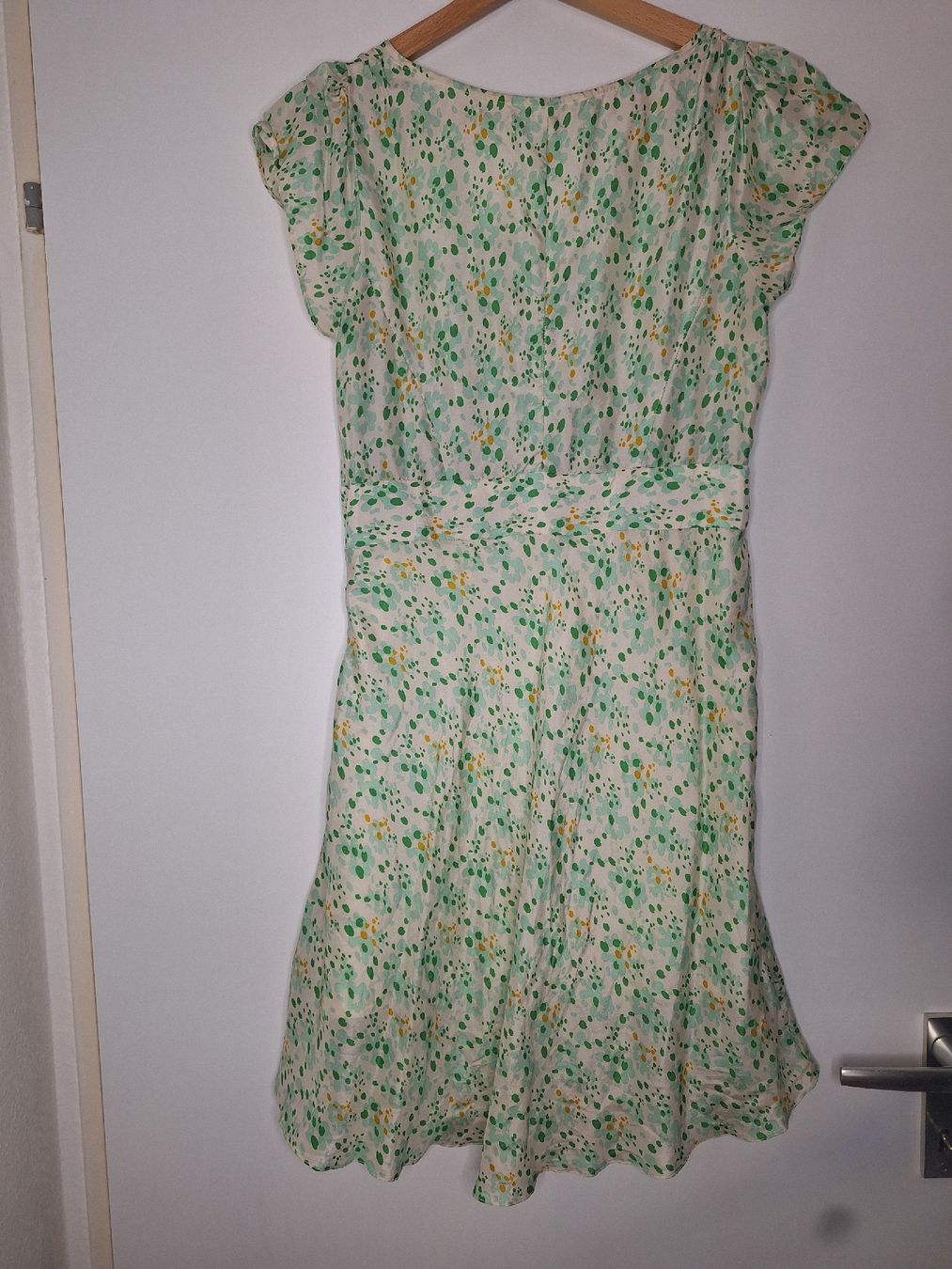 Kleider: Sommerkleid grün 100% Seide Grösse S – Neu (gemäss Beschreibung) aus Adlikon b.Regensdf von che_xxb9 4