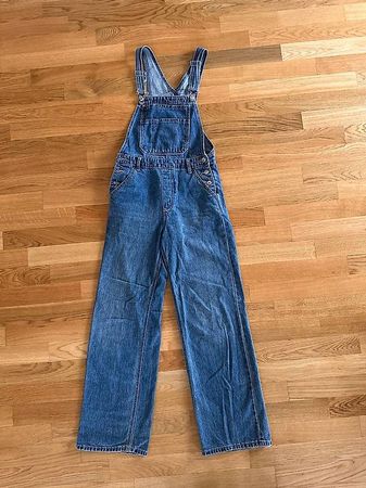 Stradivarius Latzhose_Salopette. Gr. 36.