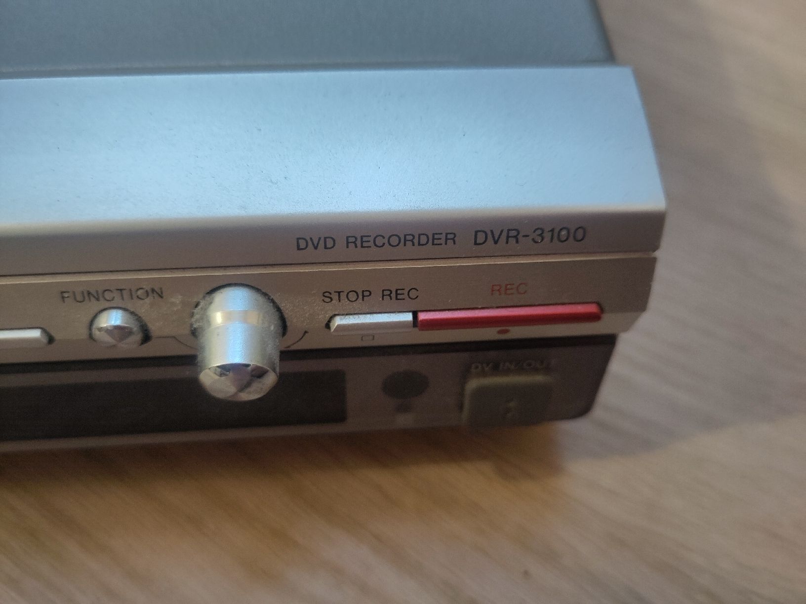 Pioneer Enregistreurs: Pioneer DVD Recorder DVR-3100 – D'occasion à Zürich par her_yqt7 1