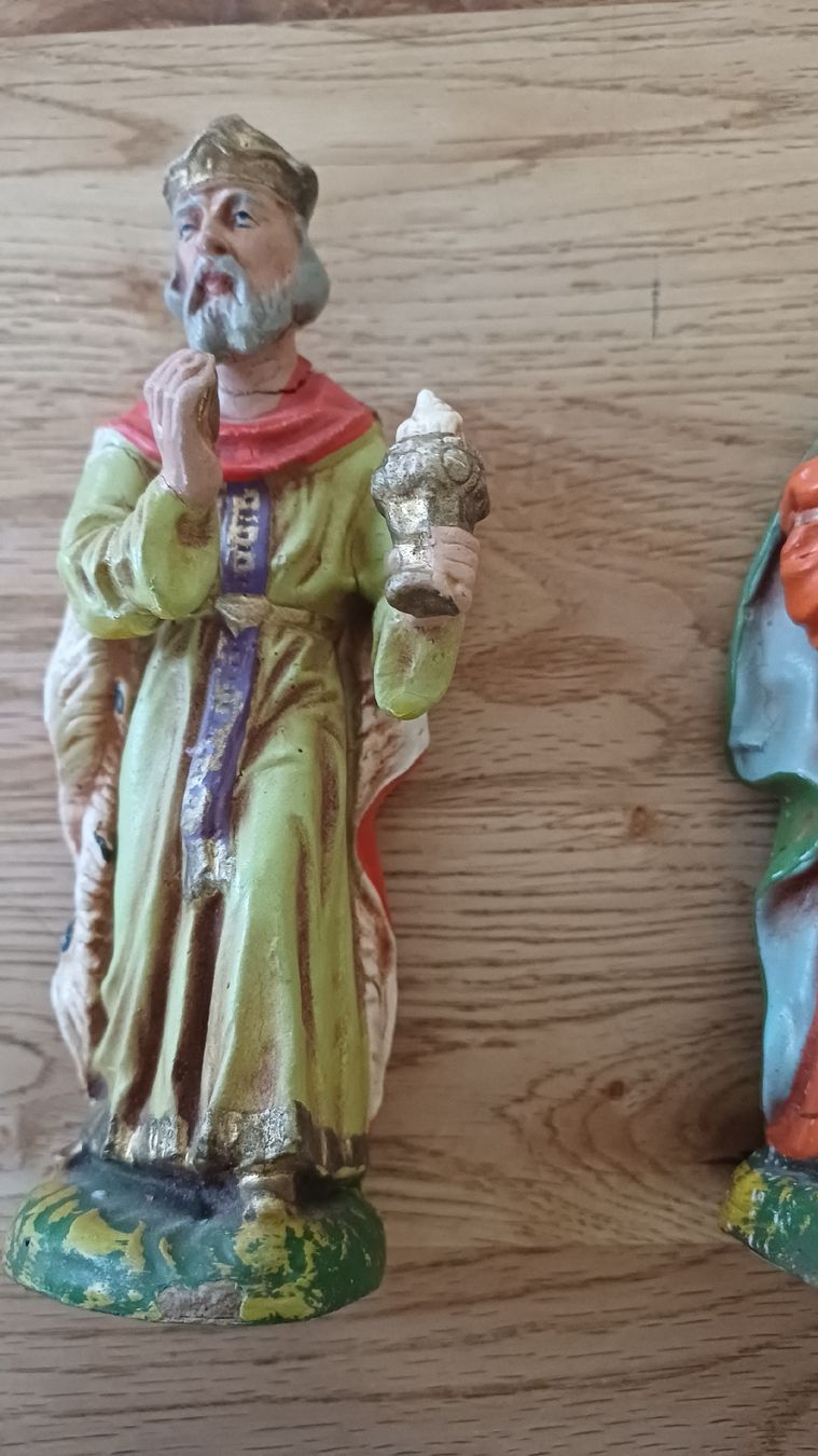 Statuette: 3 Antike Krippenfiguren  – Usato da Flawil venduto da Naphtali 4