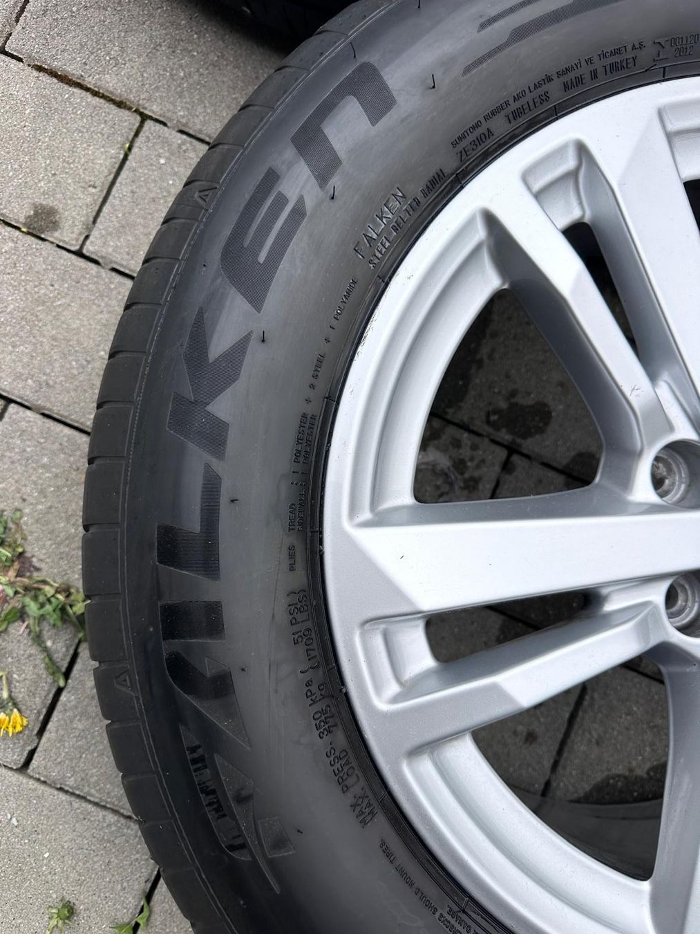 Pneumatici & Ruote complete: 17" Felgen / Pneus – Usato da Bergdietikon venduto da Schmamy 5