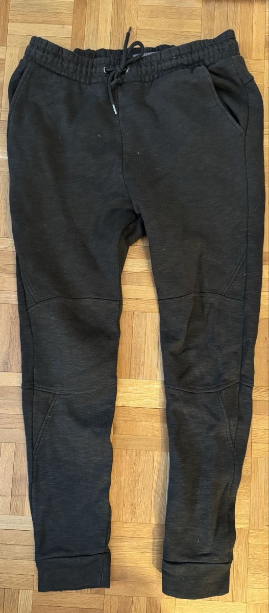 Hosen: Jogging Homme vert kaki – Gebraucht aus Lausanne von Dri_Shop 1