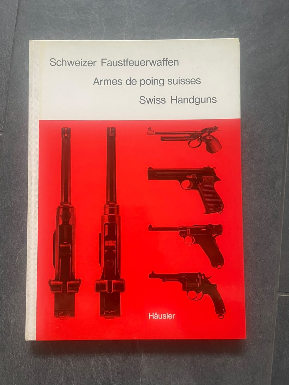 Bücher: Buch Schweitzer Faustfeuerwaffen – Gebraucht aus Unterlangenegg von can_rf8g