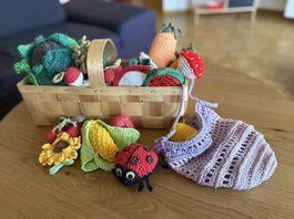 Liebevoll gehäkelter Gemüse & Obstkorb für Kaufladen