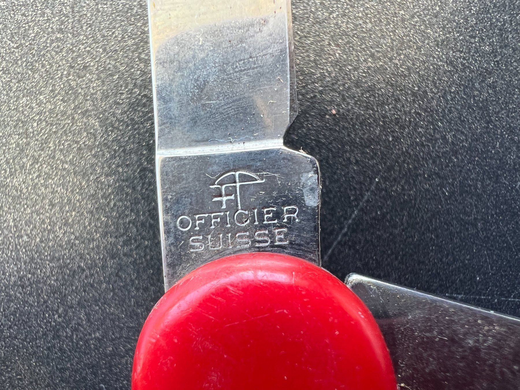 Victorinox Taschenmesser: Sackmesser Victorinox Taschenmesser rot – Gebraucht aus Balzers von Alannah 3