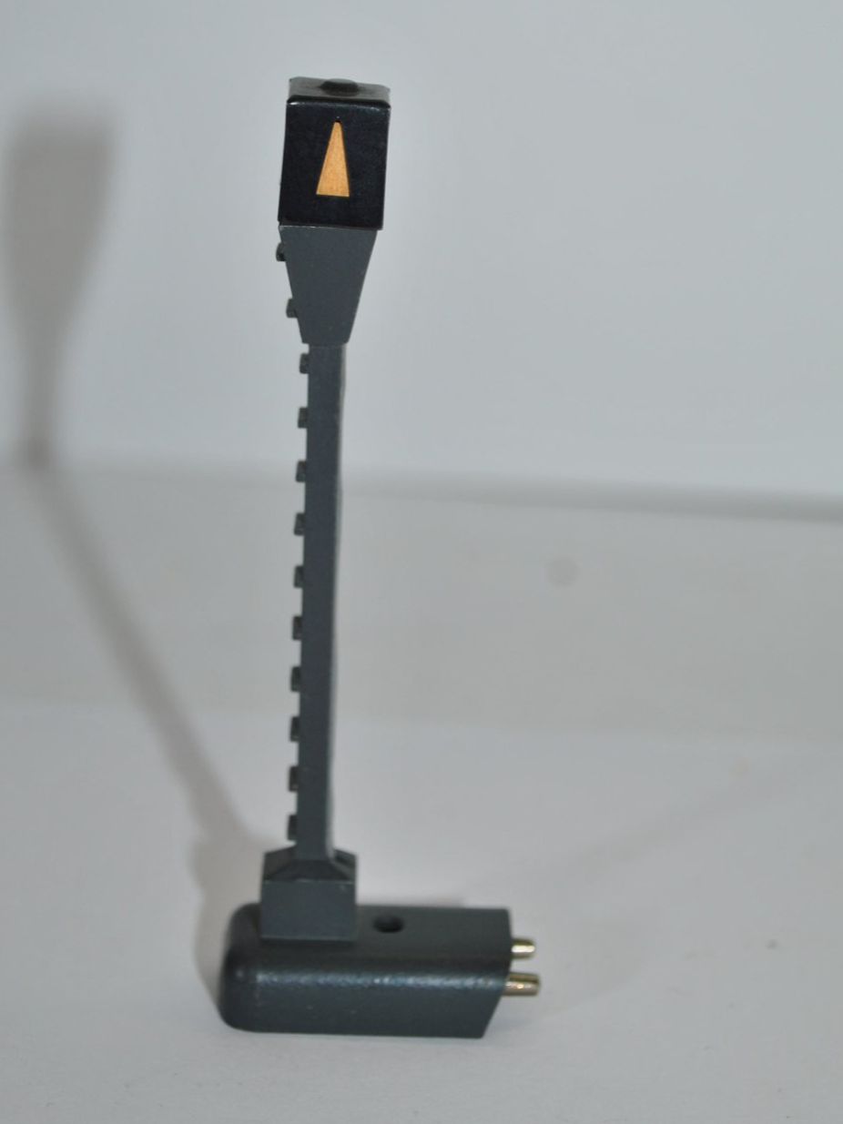 Märklin Modellini di ferrovie: Märklin Lichtmast (MSR046) – Usato da Aarwangen venduto da Bahnsupport