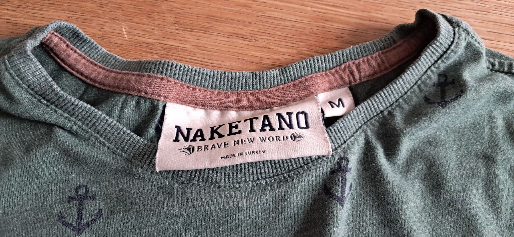 T-Shirts: Naketano T-Shirt – Gebraucht aus Nidau von Darkpooh 1