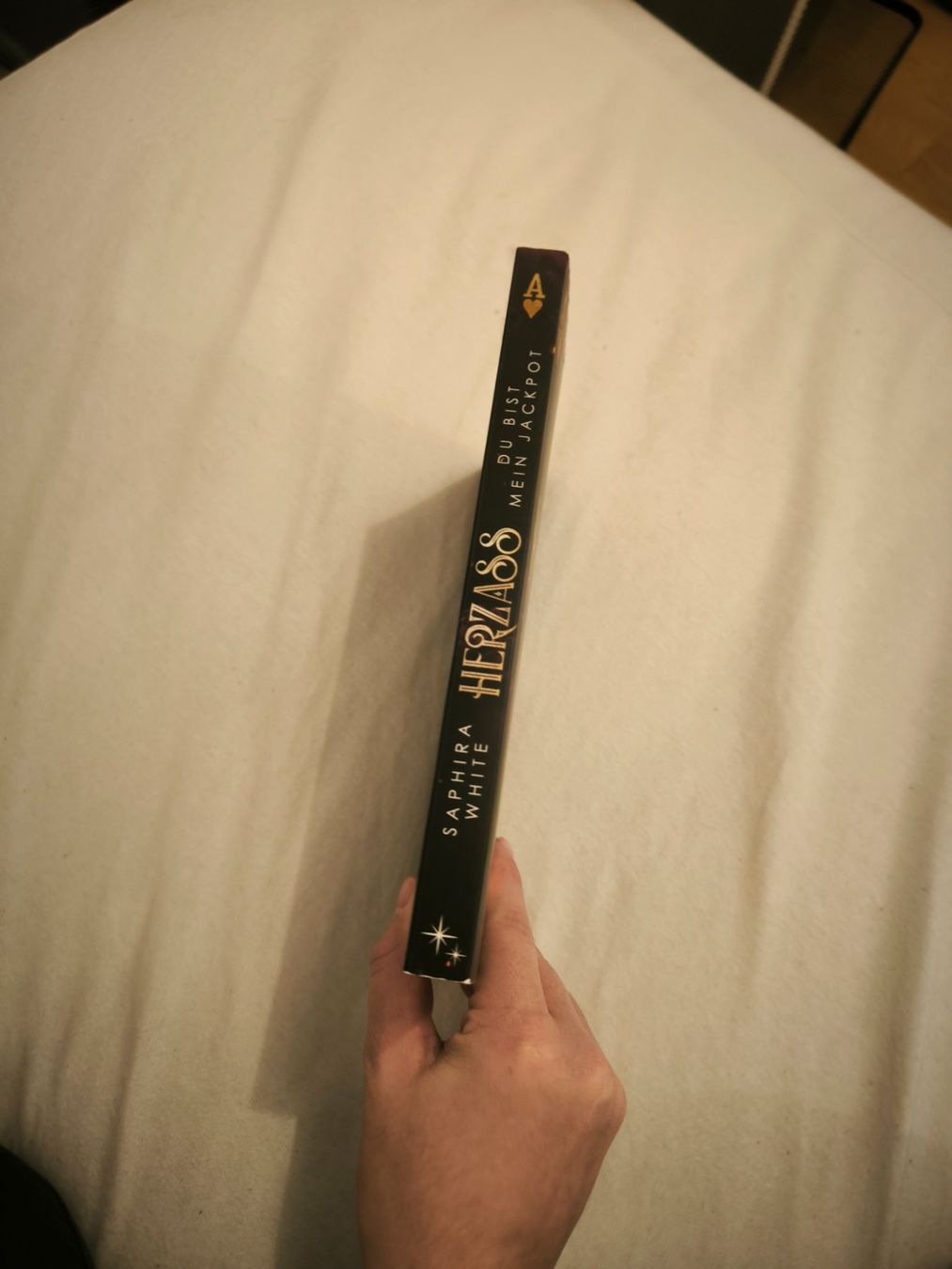 Libri: Herzass - Saphira White – Nuovo (secondo la descrizione) da Sargans venduto da .isa_ 2