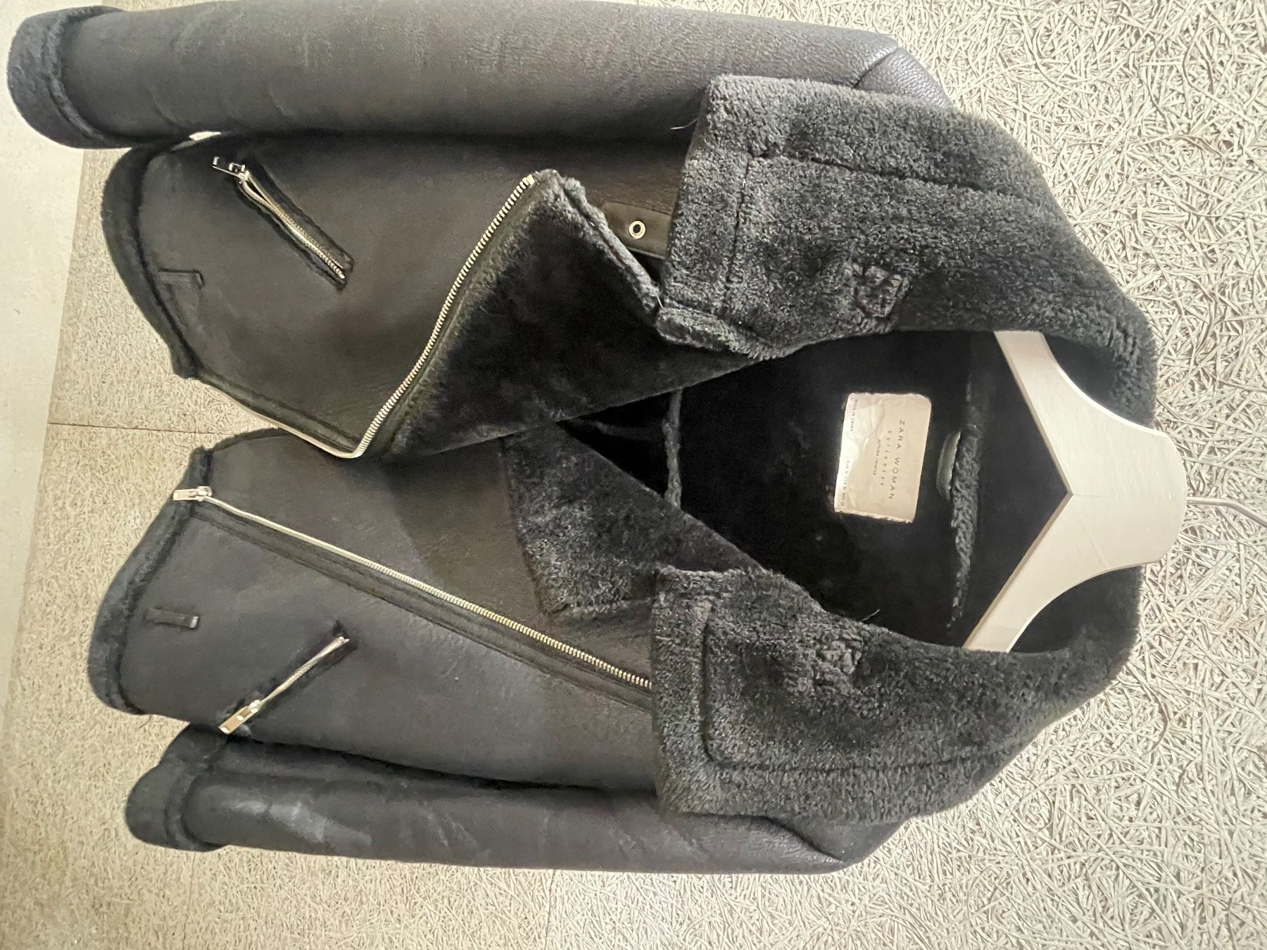 Zara Jacken: Lederjacke von Zara – Gebraucht aus Winterthur von Nina_Ber