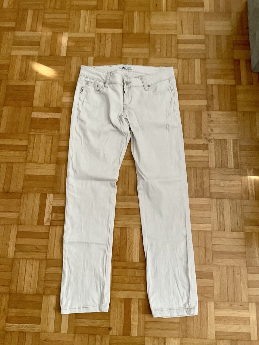 Pantaloni: Hose – Usato da Schaffhausen venduto da mar_jk9z