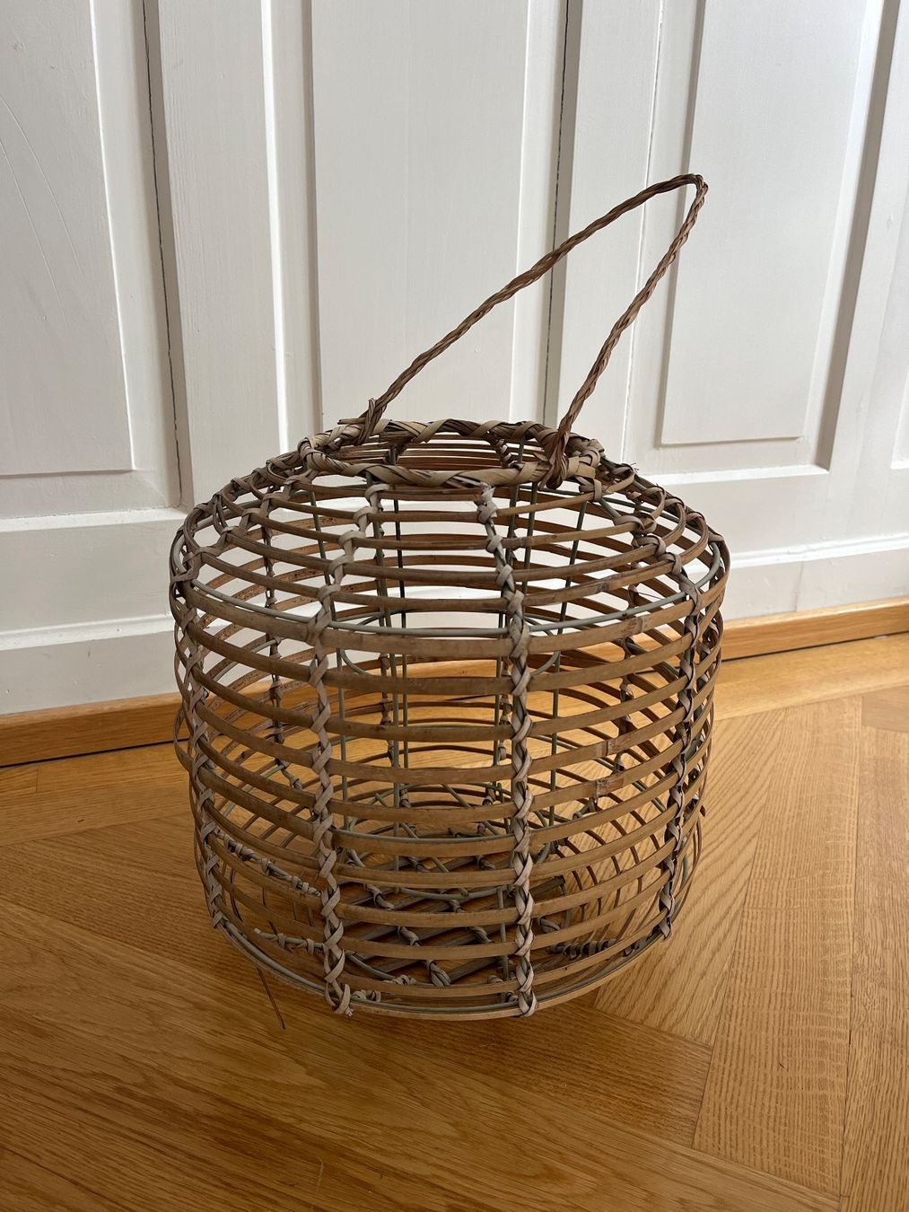 Lanterne: Rattan Laterne mit Griff – Usato da Zürich venduto da bretxo 3