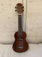 Ukulele Yael
