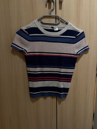 T-shirt rayé bleu et beige manches courtes taille S