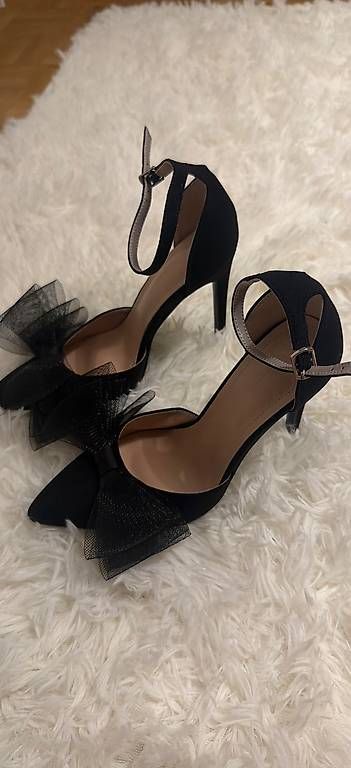 Scarpe da donna: Highheels – Usato da Aarau venduto da din_7gjn 1