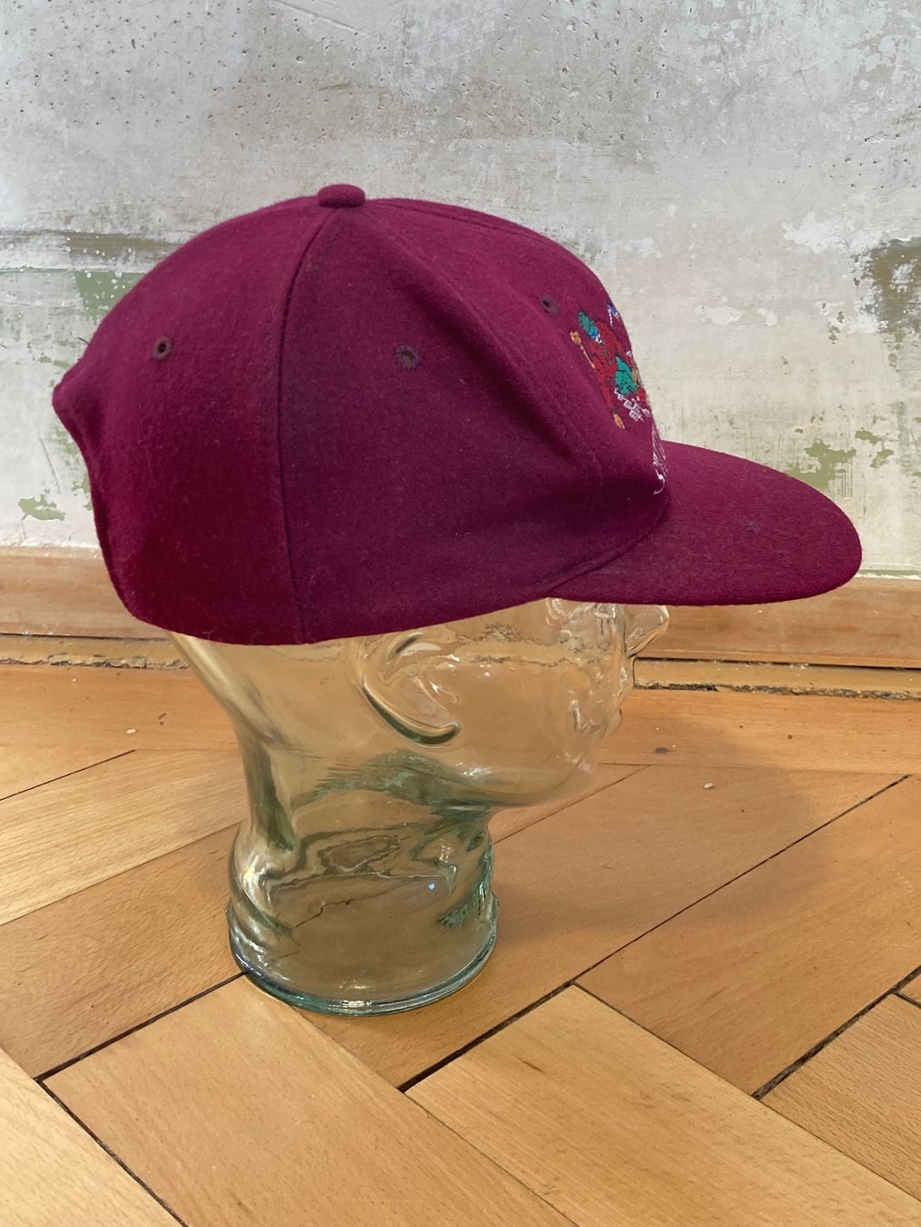 Copricapi, berretti & cappellini: Vintage 90s Cap Switzerland Ski Wool Embroidered 6-Panel – Usato da Zürich venduto da le_souk 4