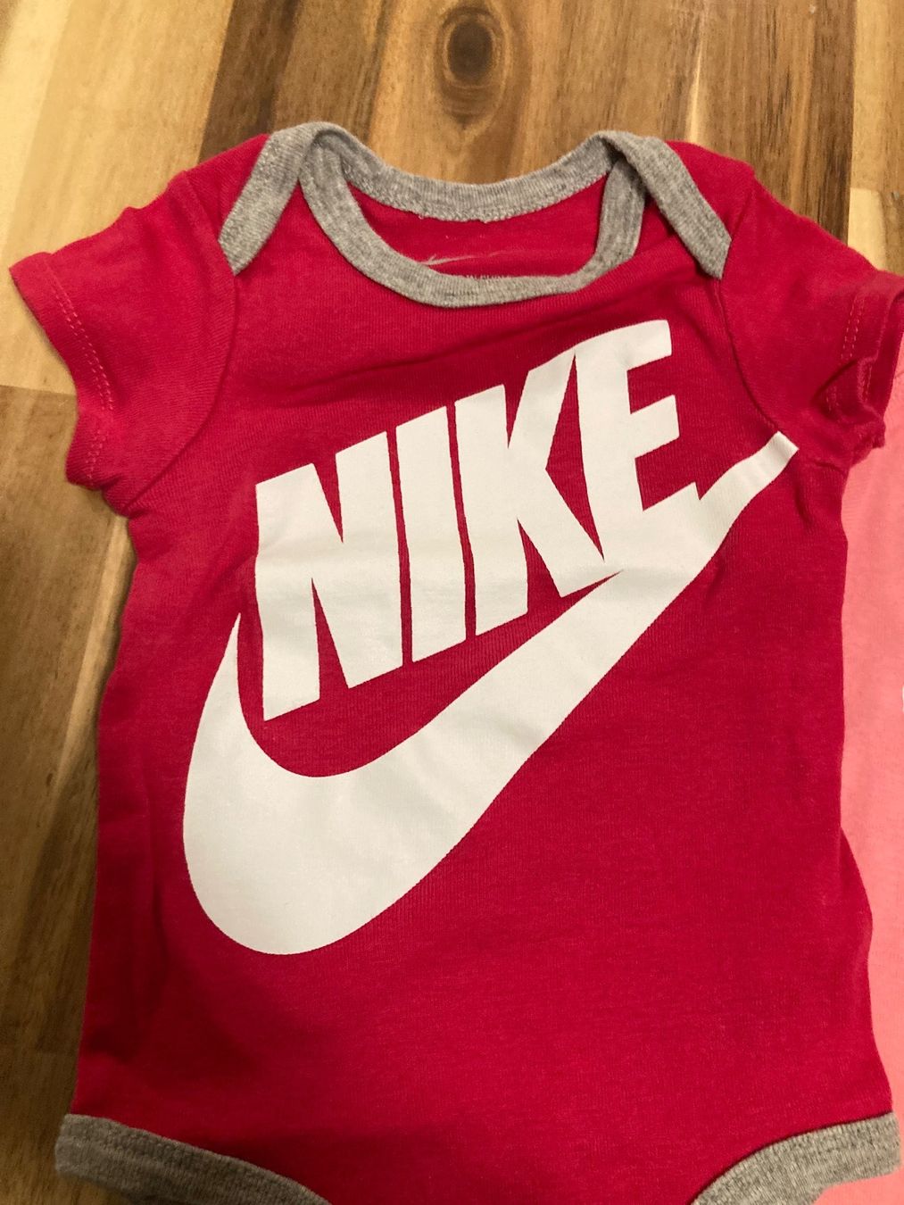 Lotti & Set di vestiti: Kinderbodies – Usato da Würenlingen venduto da meadc 1