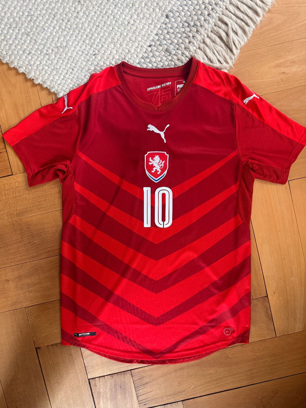 Puma Canottiere & Pantaloni: Heimtrikot Tschechien 2016, Thomas Rosicky – Usato da St. Gallen venduto da samuel9408