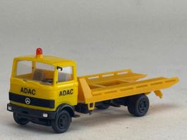 VE1- Herpa Mercedes Abschleppwagen ADAC