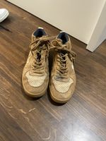 chaussure veja brunes montantes