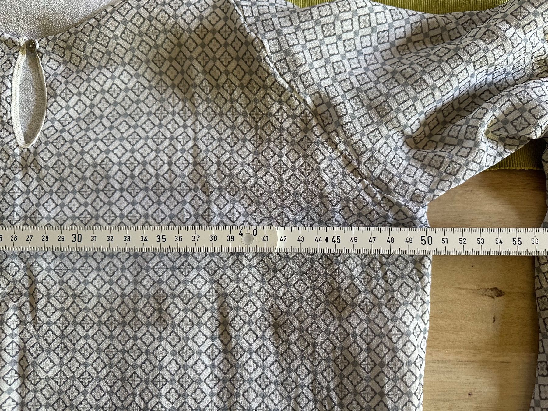 Nile Blusen: Sommerbluse mit Muster – Gebraucht aus Reigoldswil von SilviaThomas 4