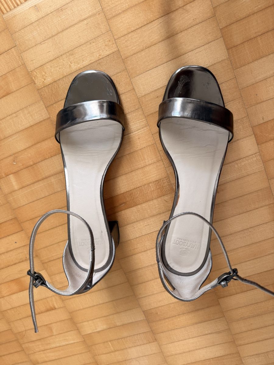 Navyboot Chaussures femmes: Sandalen von Navyboot, Größe 39 – D'occasion à Worb par Soben