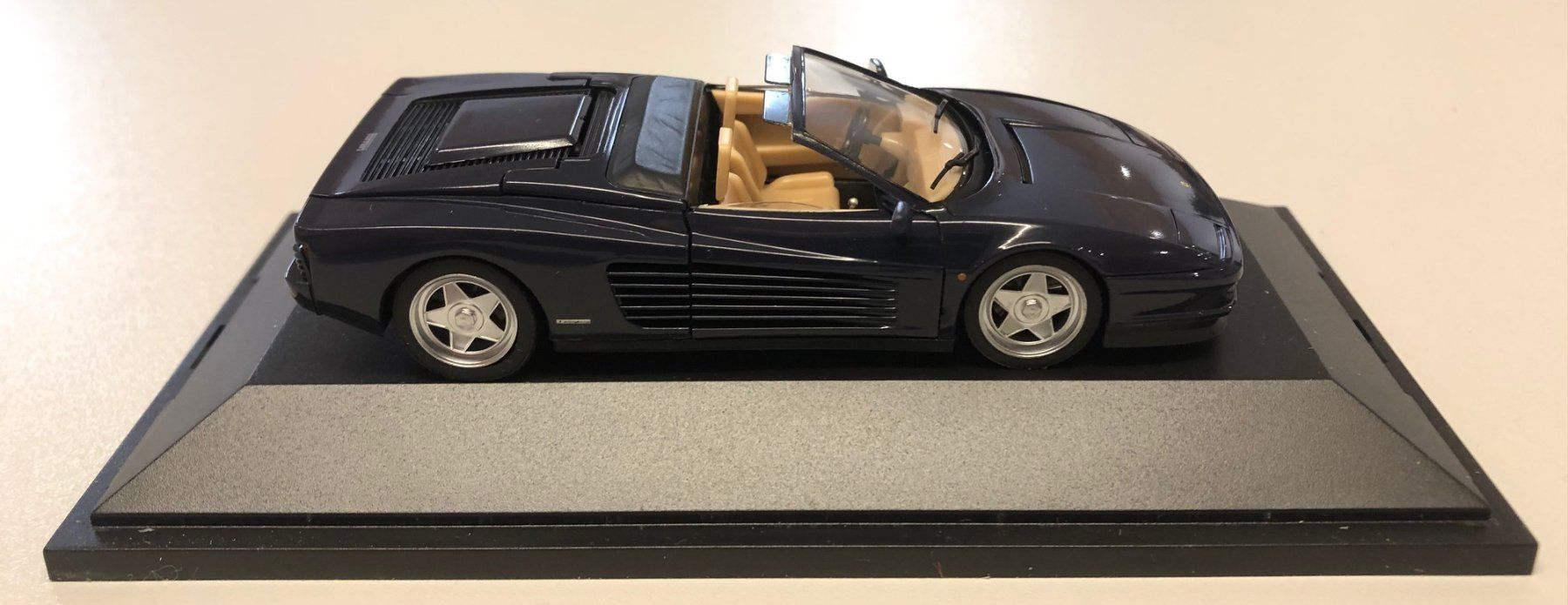 Ferrari Modellini d'auto: Herpa 1:43 / Ferarri Testarossa Cabrio – Nuovo (secondo la descrizione) da Eggersriet venduto da uncletoni 2