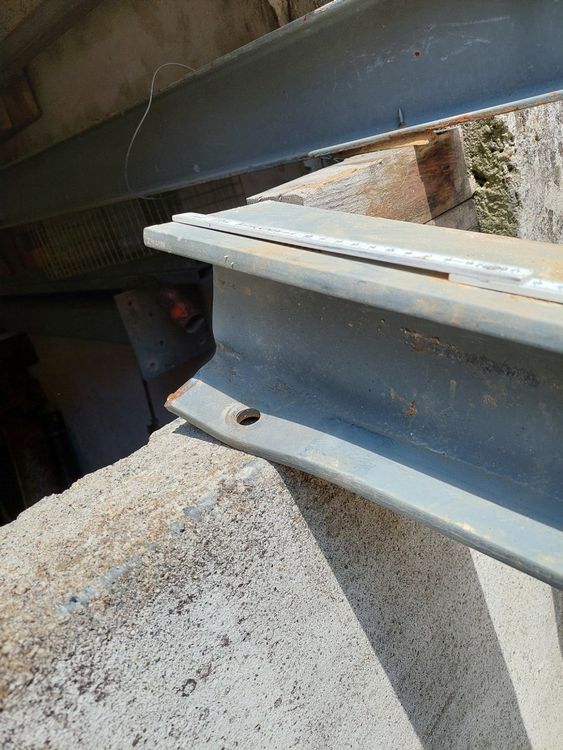 Travi: Stahlträger Eisenträger ca. 5m lang – Usato da Dürrenäsch venduto da mogbo18 2