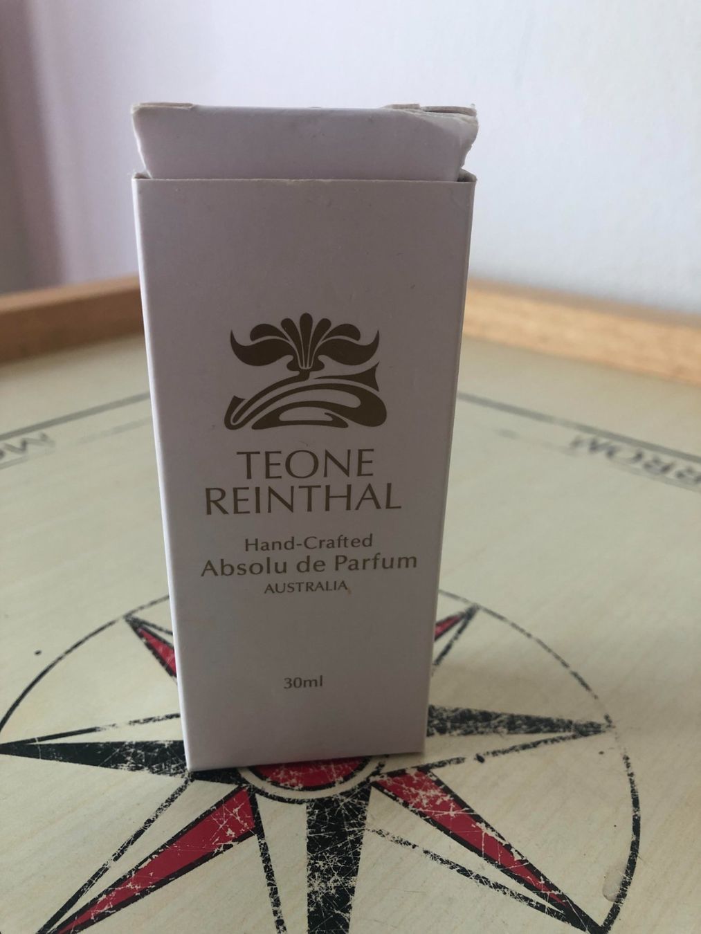 Profumi & Eau de Toilette: Teone Reinthal, INNER GLOW, absolu de parfum – Usato da Lausanne venduto da Na2718 1