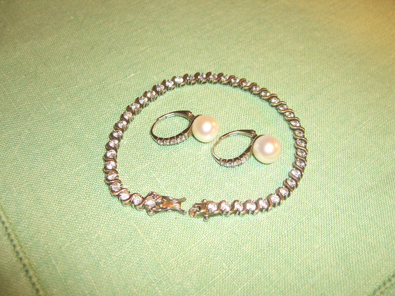 Bracciali & Braccialetti: funkelndes Armband+Ohrringe,925er Silber – Usato da Winterthur venduto da Gaia 1