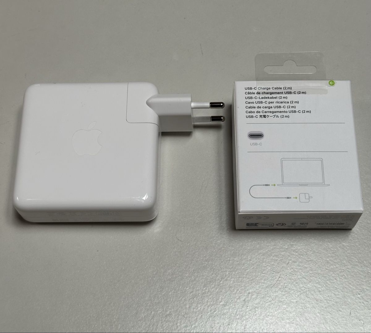 Apple Caricabatterie: Apple 96W USB-C Power Adapter Charger Cable Wire MacBook Pro – Usato da St. Gallen venduto da S_rnw2 1