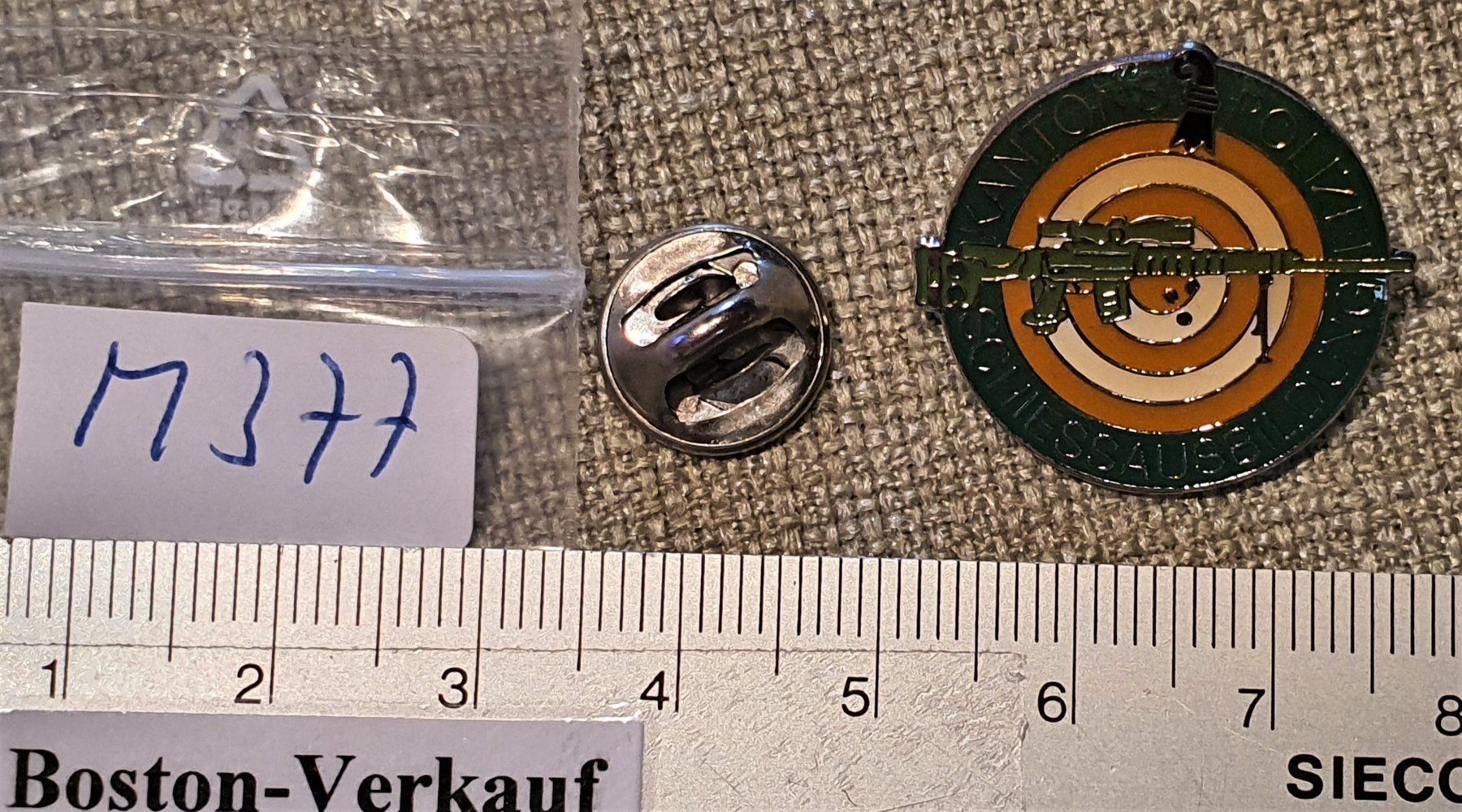 Plaketten & Abzeichen: M377 - Pin Kantons Polizei Basel Schiessausbildung – Gebraucht aus Reinach BL von Boston-Verkauf 1