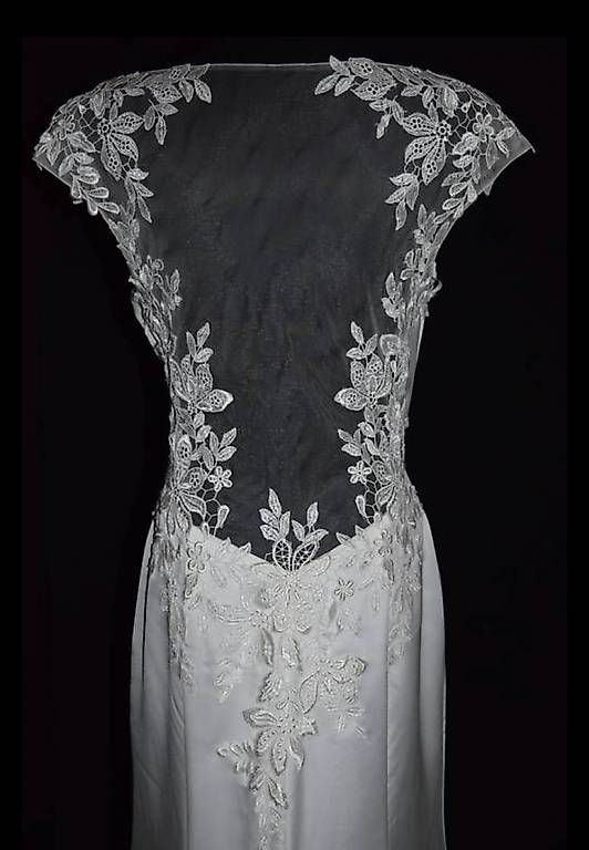 Kleider: Hochzeitskleid Cosmobella Gr.38 – Gebraucht aus Unterengstringen von iamsaray 2