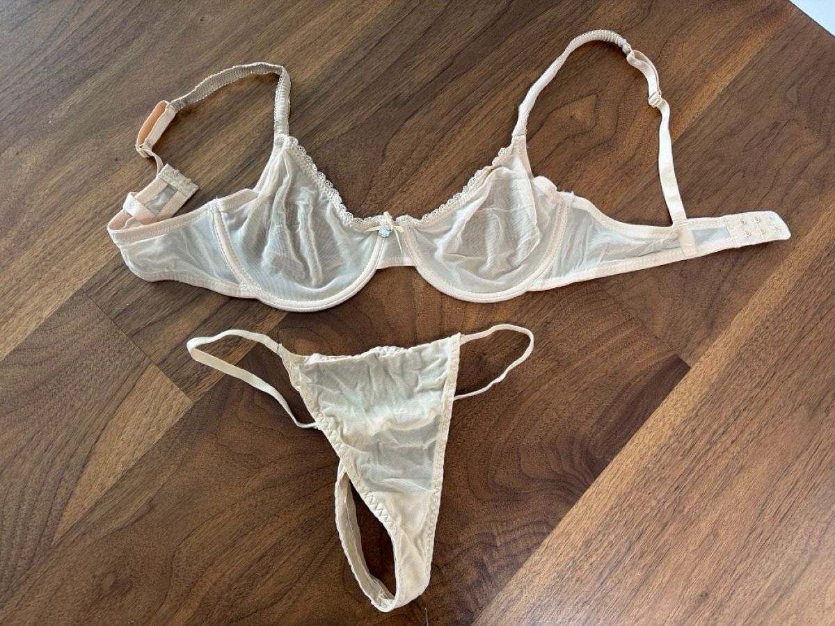 Altra biancheria intima: neu Bh Set Gr M – Nuovo (secondo la descrizione) da Weggis venduto da Doris